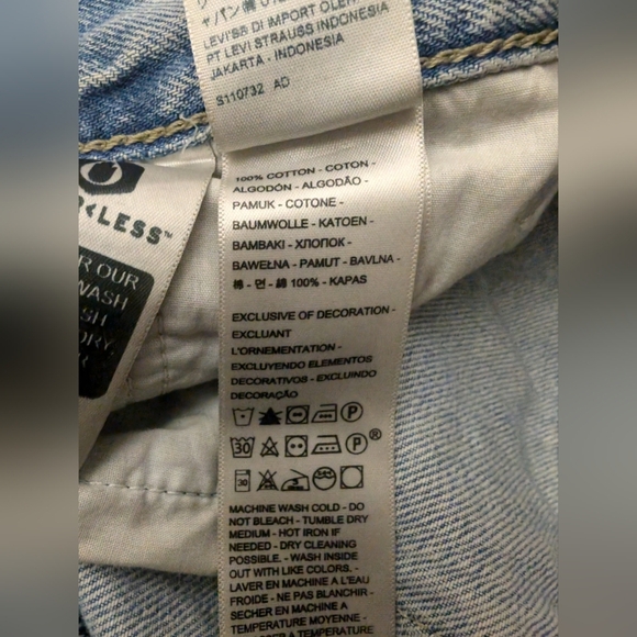 Levi's Light Blue Straight Leg Jeans Low Pro - Picture 9 of 10